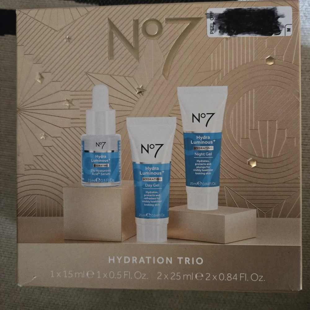 No7 Hydra Luminous Hydrating Trio Gift Set